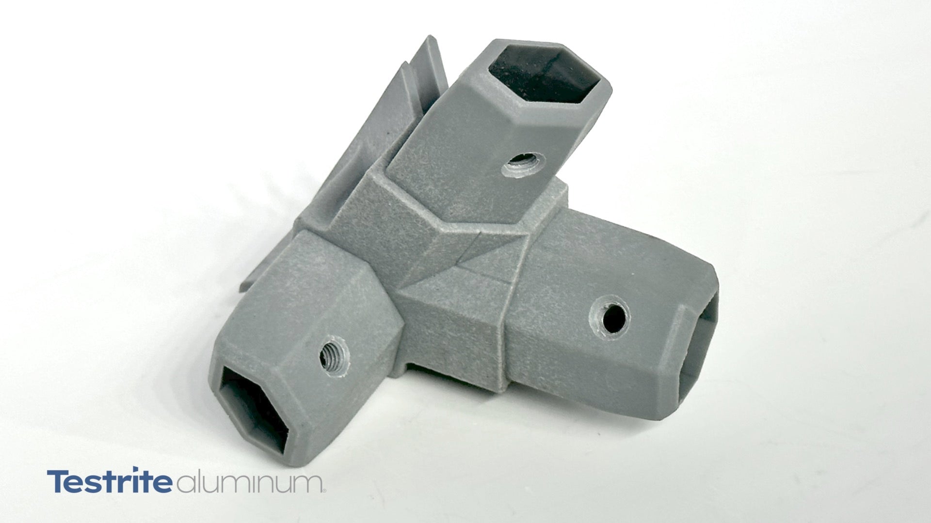 Inside view of triangular SEG structure corner