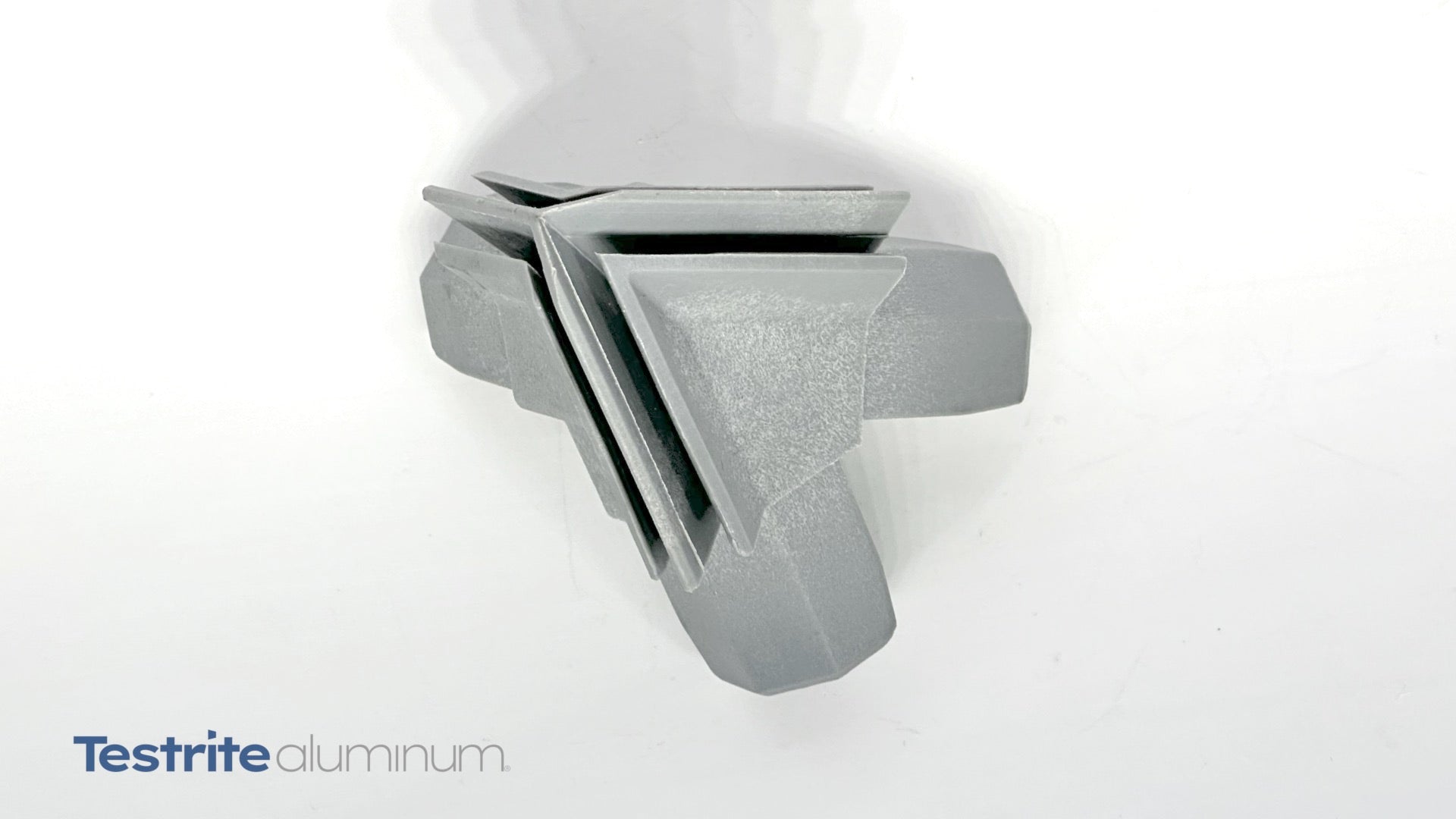 Bottom view of SEG 3D Corner triangular structure